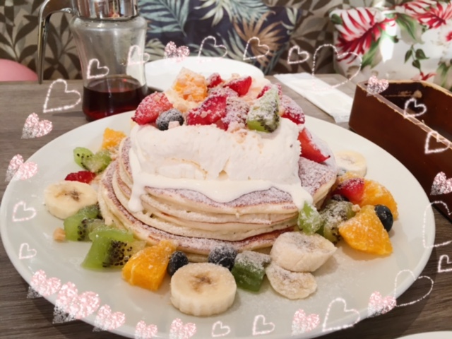レインボーフルーツパンケーキ? イメージ