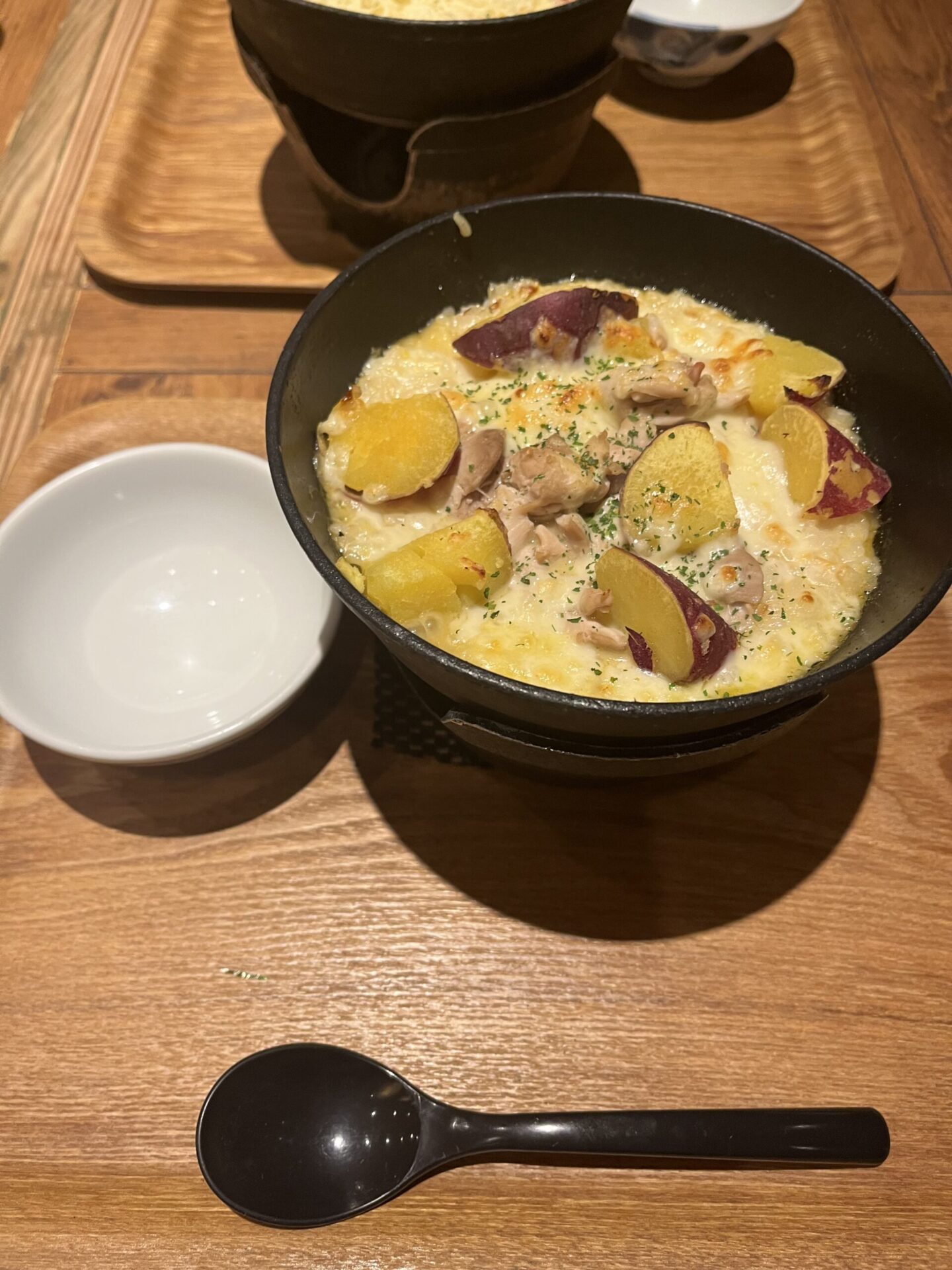 暑い中熱いのたべた😋 イメージ